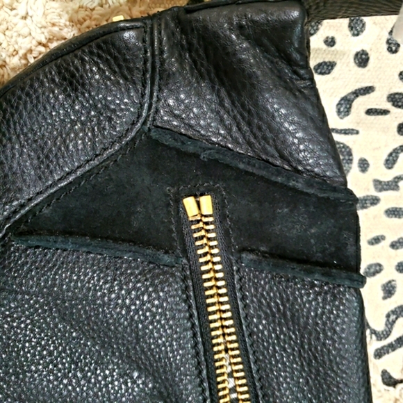 NEW NIXON BLACK LEATHER CROSSBODY BAG - Picture 4 of 13